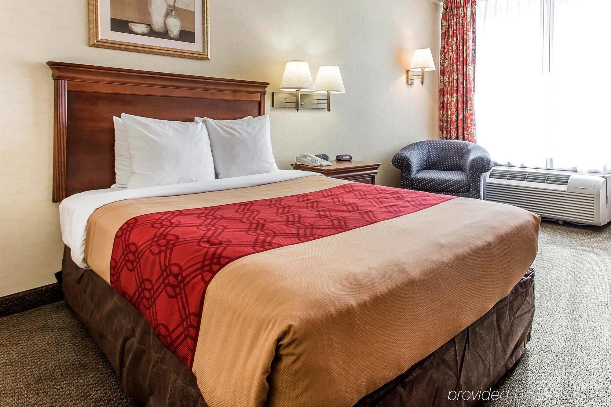 Econo Lodge Кернерсвіл Екстер'єр фото