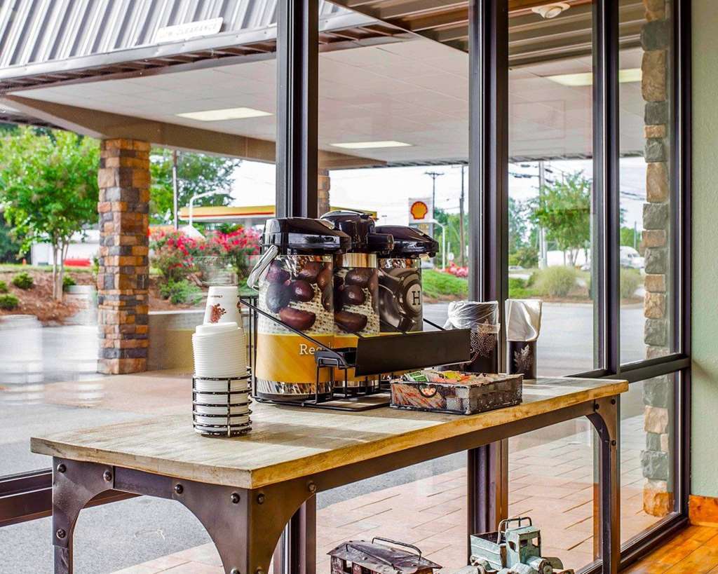 Econo Lodge Кернерсвіл Інтер'єр фото