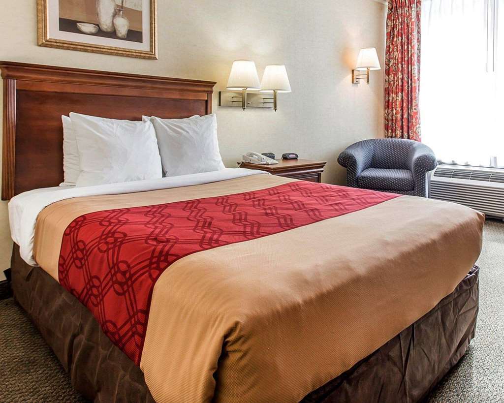 Econo Lodge Кернерсвіл Номер фото